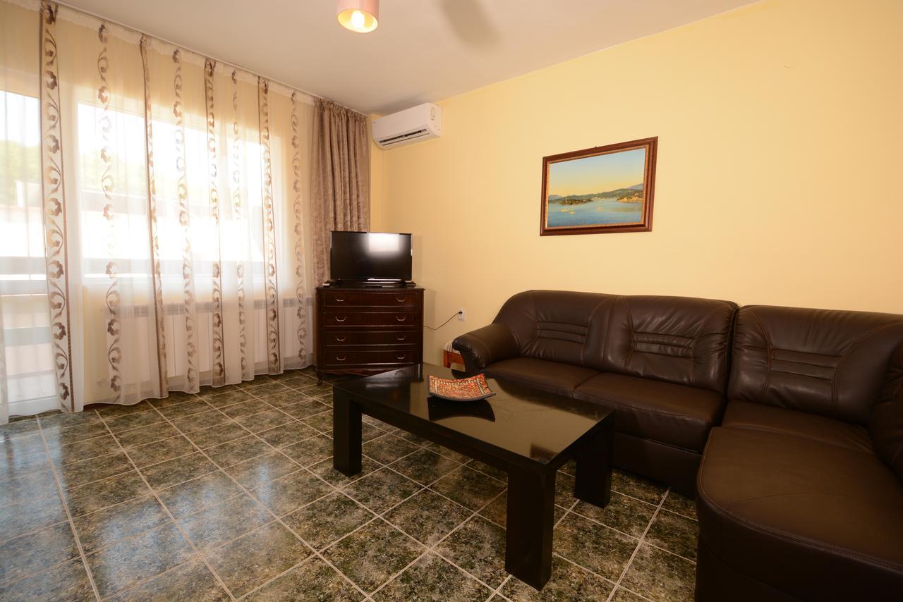 Park Hotel Ribaritsa Kültér fotó